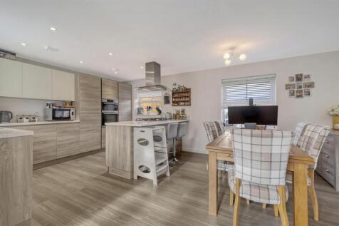 Kitchen/Family Room