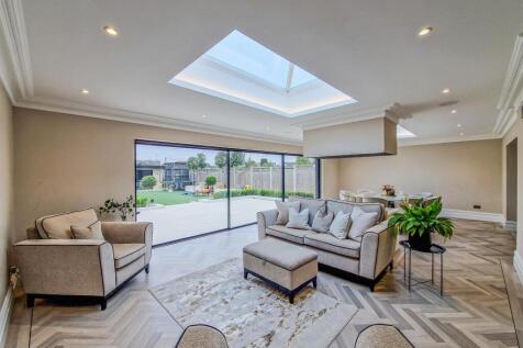 grand sitting room extension