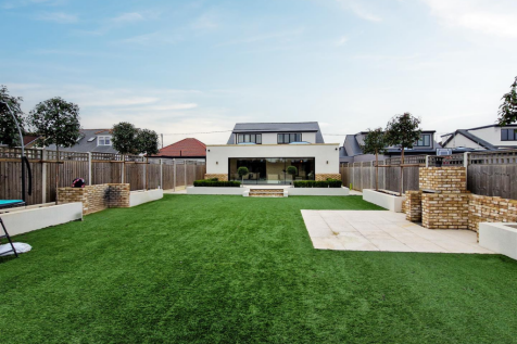superb rear garden