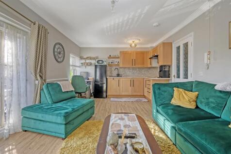 Kitchen/Living Room