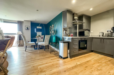 Kitchen/Living Room