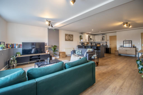 Kitchen/Living Room