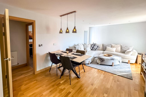 Kitchen/Living Room