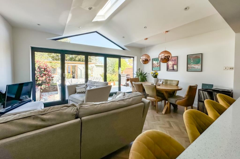 Kitchen/Family Room
