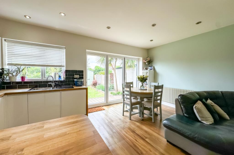 Kitchen/Living Room