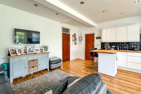 Kitchen/Living Room