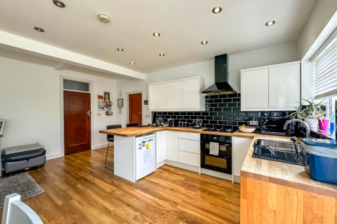 Kitchen/Living Room