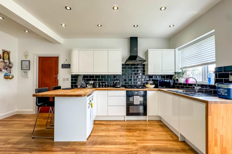Kitchen/Living Room