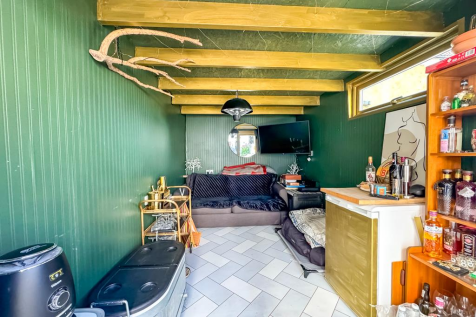 Outbuilding