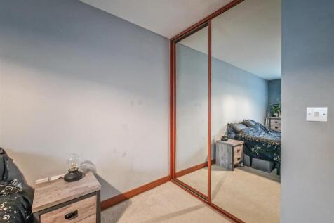 bedroom one built in wardrobes
