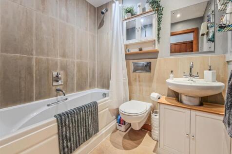 modern bathroom-w.c