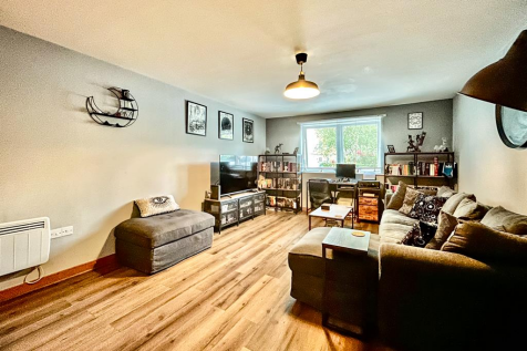 Kitchen/Living Room