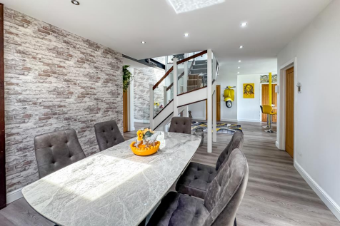 Kitchen/Family Room