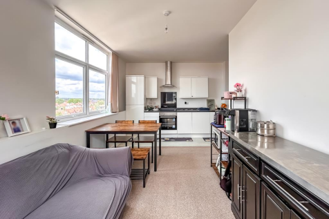 Kitchen/Living Room