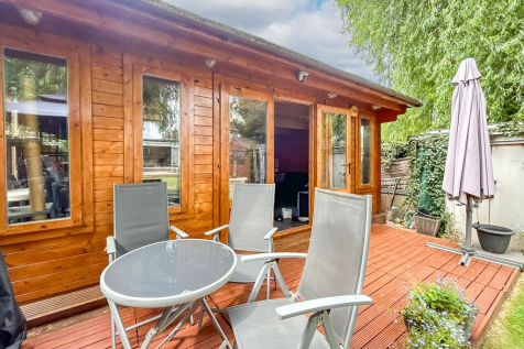 Garden Cabin