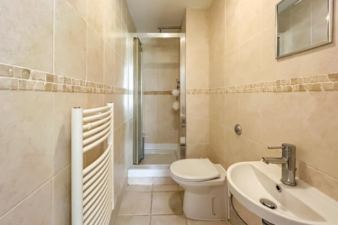 Ensuite