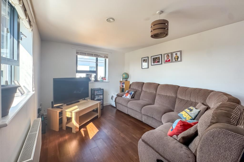 Kitchen/Living Room