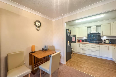 Kitchen/Living Room
