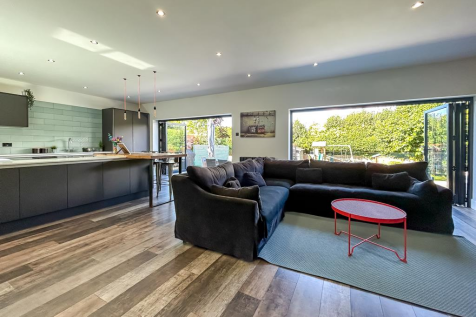 Kitchen/Family Room