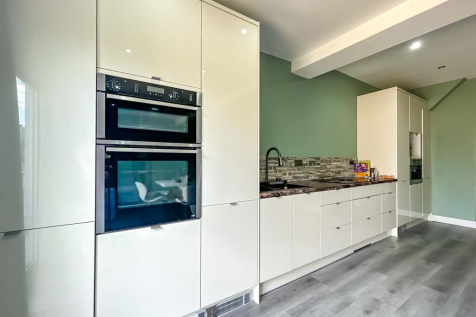 Kitchen/Family Room