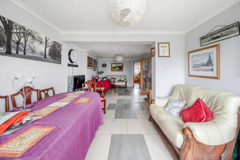 1384054-12-692829...