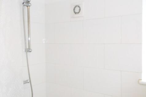 bathroom 1 of 2