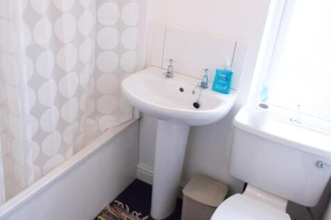 Bathroom 1 of 2