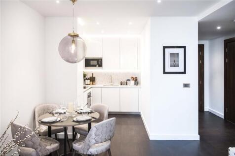 Kitchen/Living Area
