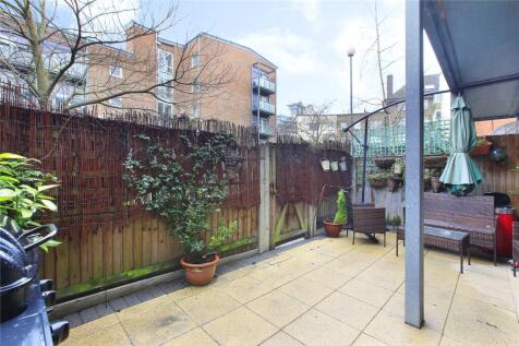 property in Great Chart Street, 
Battersea, SW11