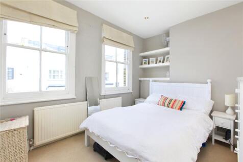 property in Vicarage Crescent, 
Battersea Park, SW11