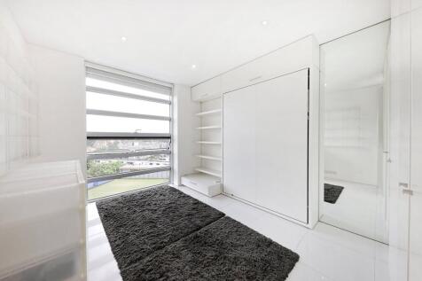 Bedroom/Office