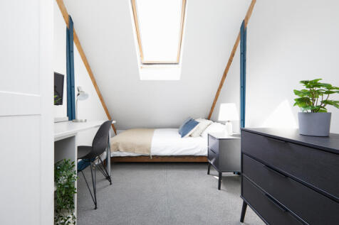 Shoe &amp; Boot Factory, Flat 20 Bedroom 7