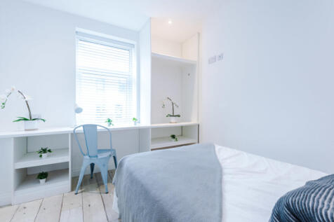 27 Gladstone Terrace bedroom 3