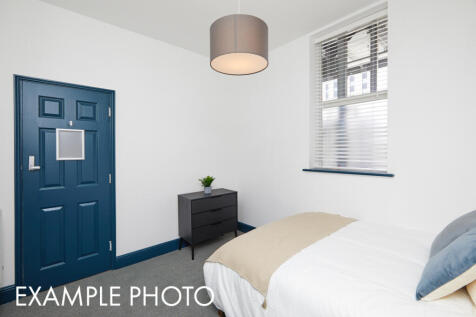 Flat 24, Shoe and Boot, Example 9