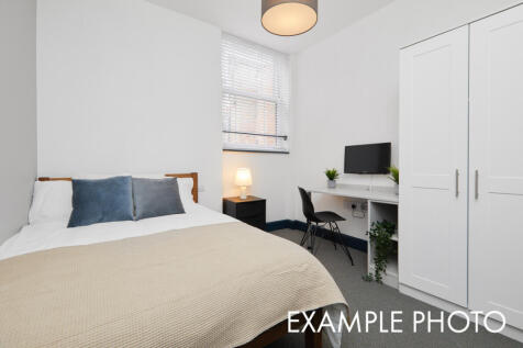 Flat 24, Shoe and Boot, Example 11