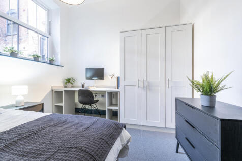 Shoe &amp; Boot Factory, Flat 4 Bedroom 2