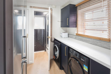 90 Pennsylvania, Kitchen 3