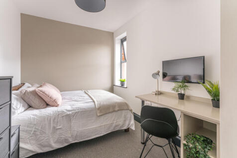 Flat T, Hosiery, Bedroom 1