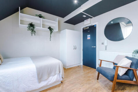 Flat 16, UNW, 2