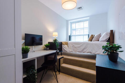 Flat 3, Shoe and Boot, Bedroom 1