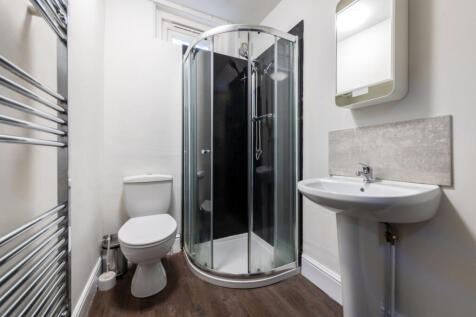 109 Mount Pleasant, Bathroom 1