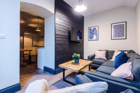 Flat K, HF, Living Room 4