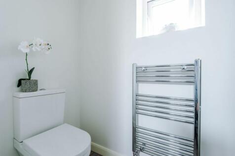 27CS Bathroom