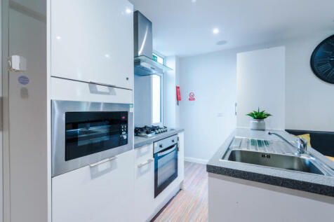 5HS Kitchen