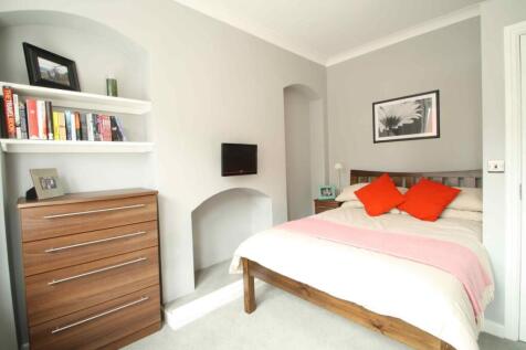 JR Bedroom 2