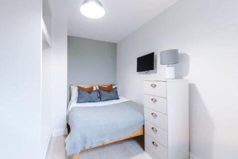 161MR - Bedroom 5