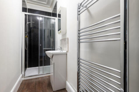 109 Mount Pleasant, Bathroom 3
