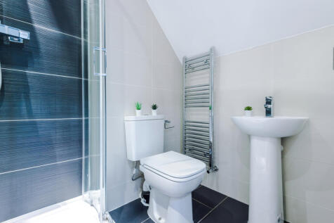 Flat 16, UNW, 11