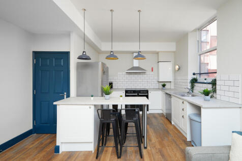 Shoe &amp; Boot Factory, Flat 14 Kitchen 4