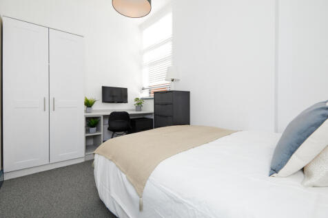 Shoe &amp; Boot Factory, Flat 14 Bedroom 3